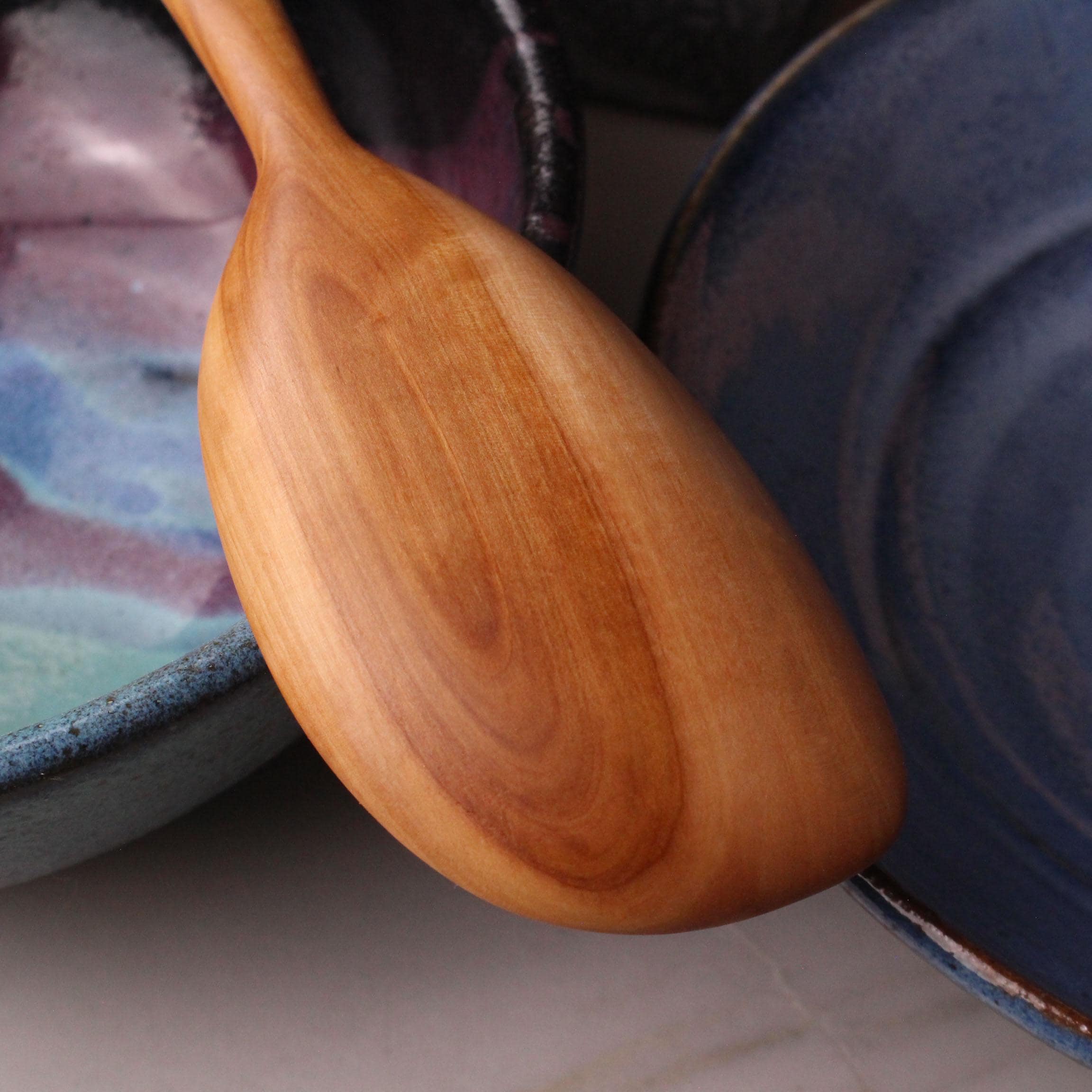 Handmade treenware wooden stirring spoon carved from salvaged Apple wood with a spatula end - Image 4